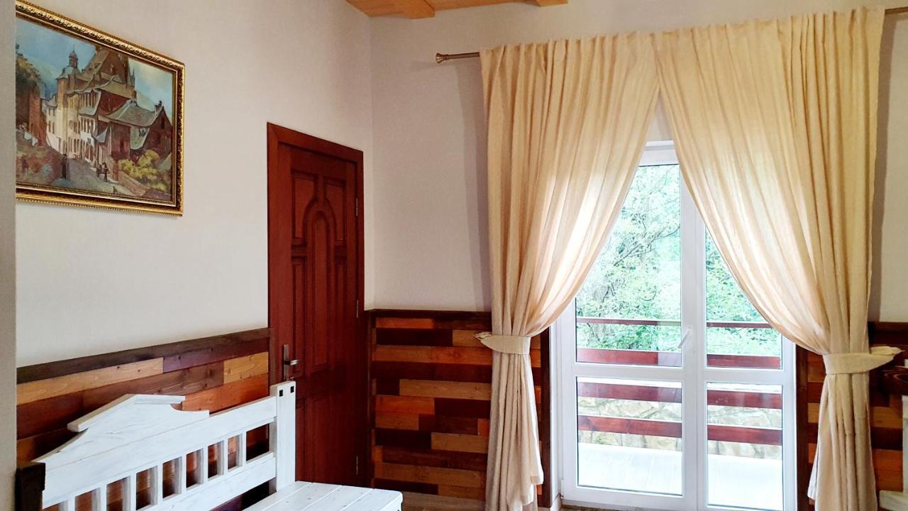 Apartamento Olko House Yaremche Exterior foto